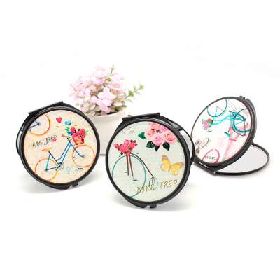 Customized round  2X Magnifying foldable plastic makeup mirror Double Sided Compact Mirror